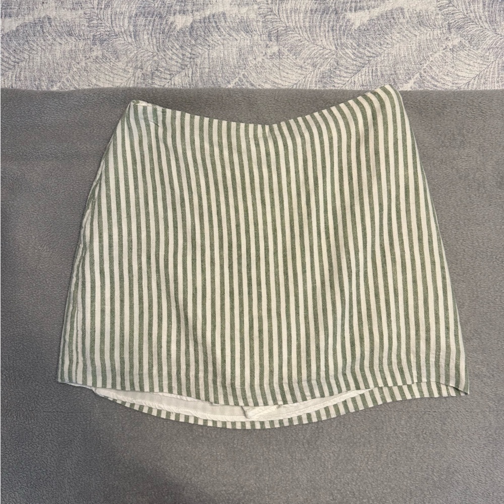 Abercrombie Scarlett linen blend mini skort